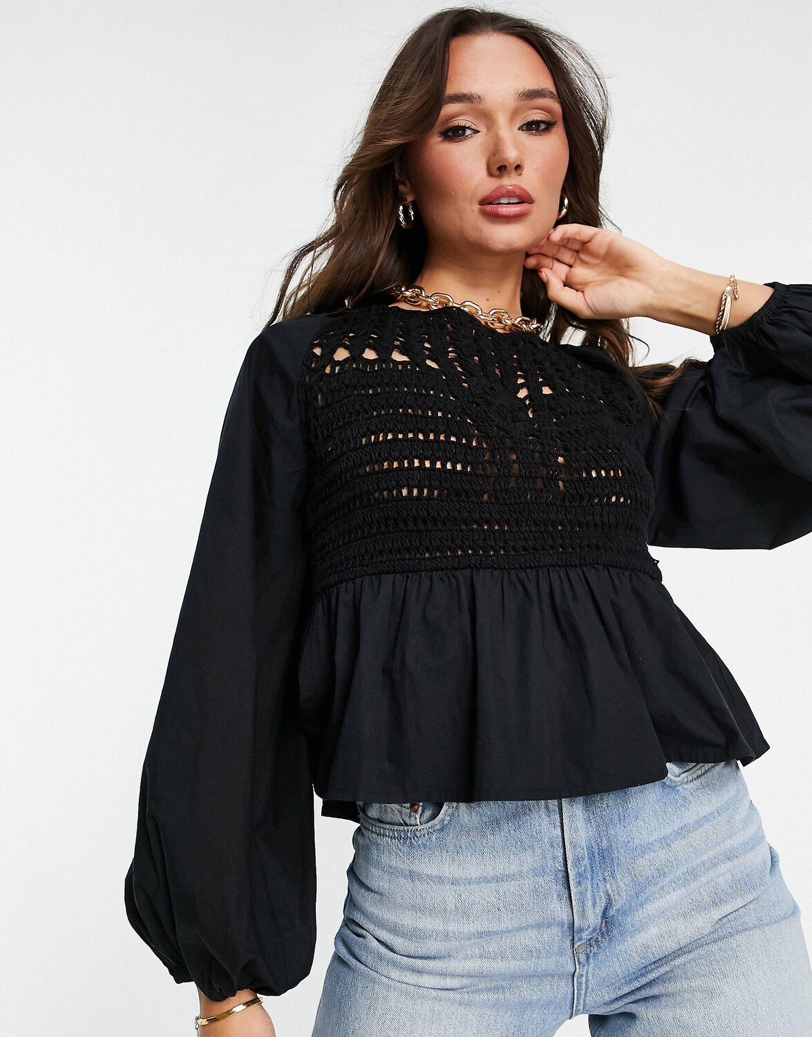 

Черный топ с длинными рукавами, крючком и завязками на талии ASOS DESIGN