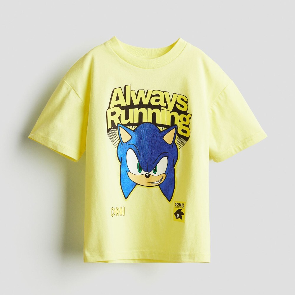 

Футболка H&M Kids Printed Sonic the Hedgehog, светло-желтый