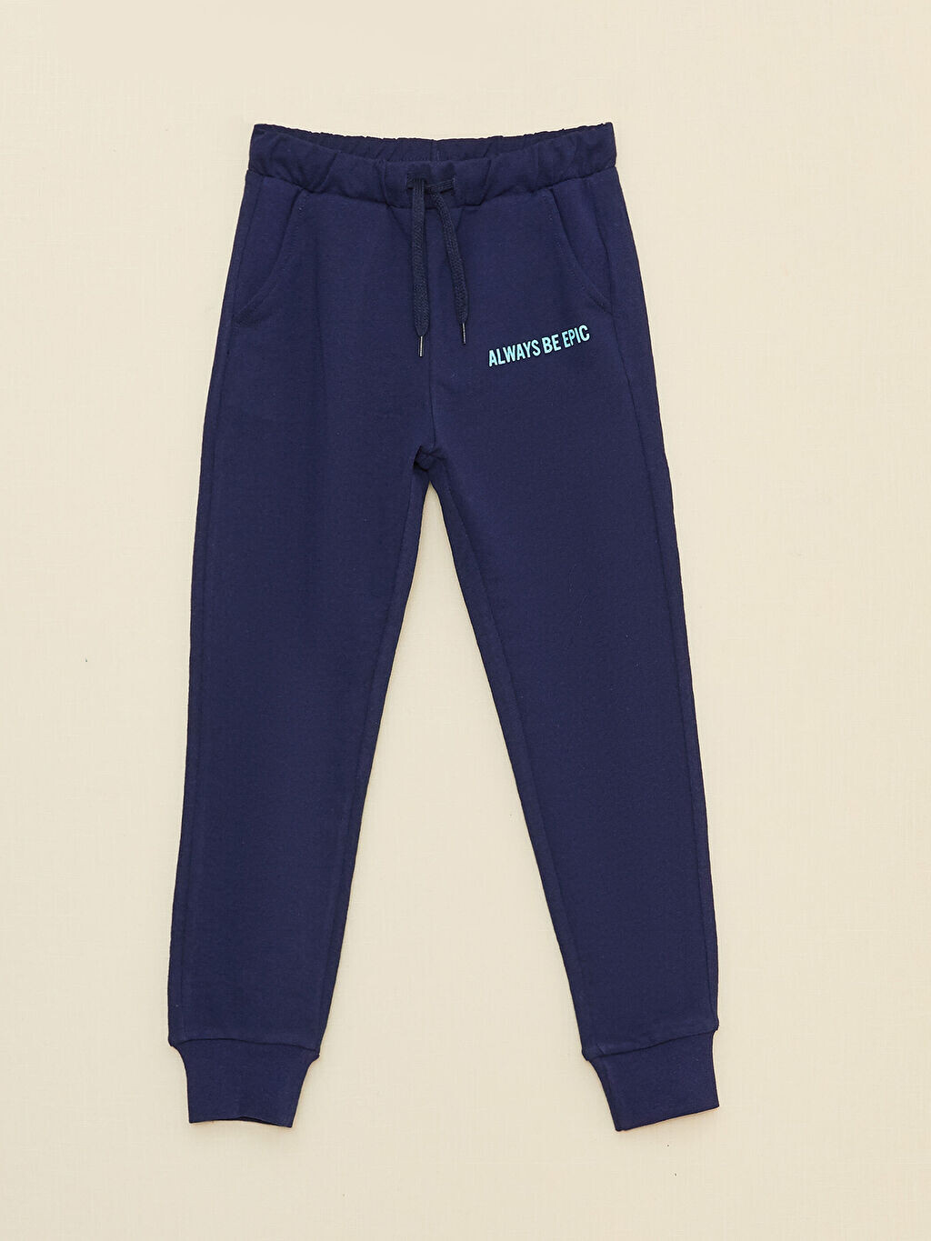 

Спортивные штаны Jogger для мальчиков с принтом на эластичной талии LCW Kids