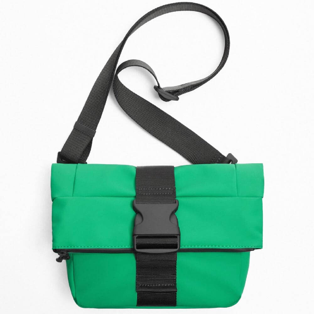 

Сумка Zara Roll-up Rubberized Crossbody, черный/зеленый