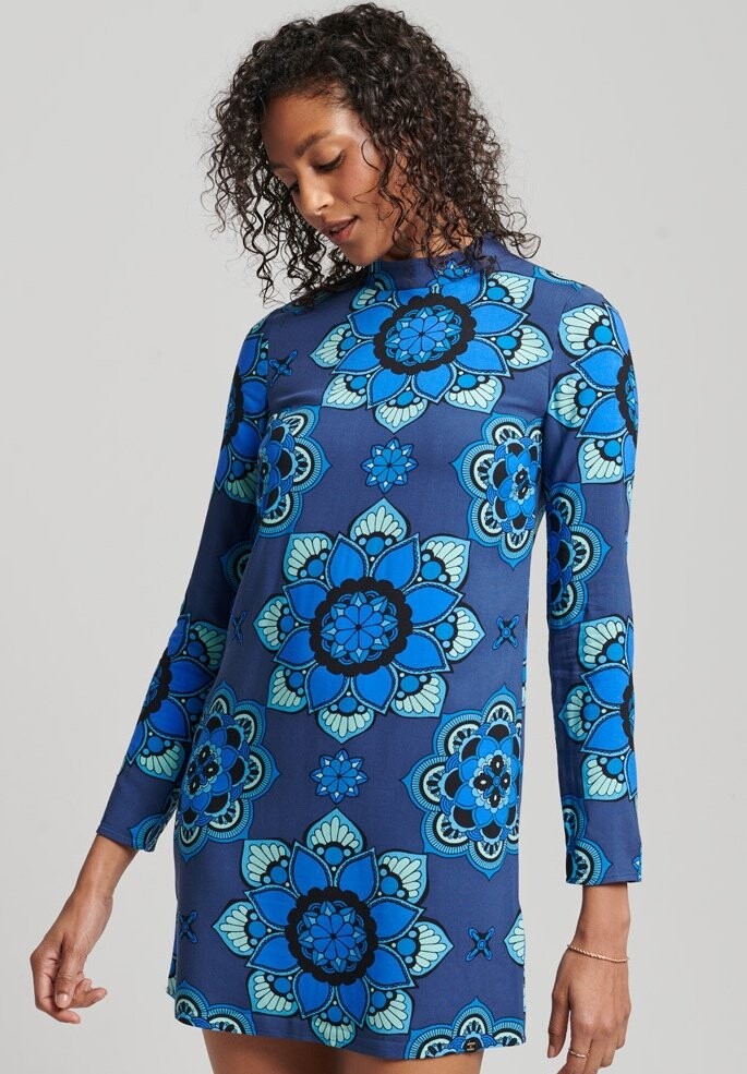 

Летнее платье Superdry