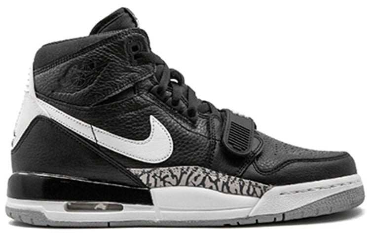 

Кроссовки подростковые Nike Air Jordan Legacy 312, черный / белый