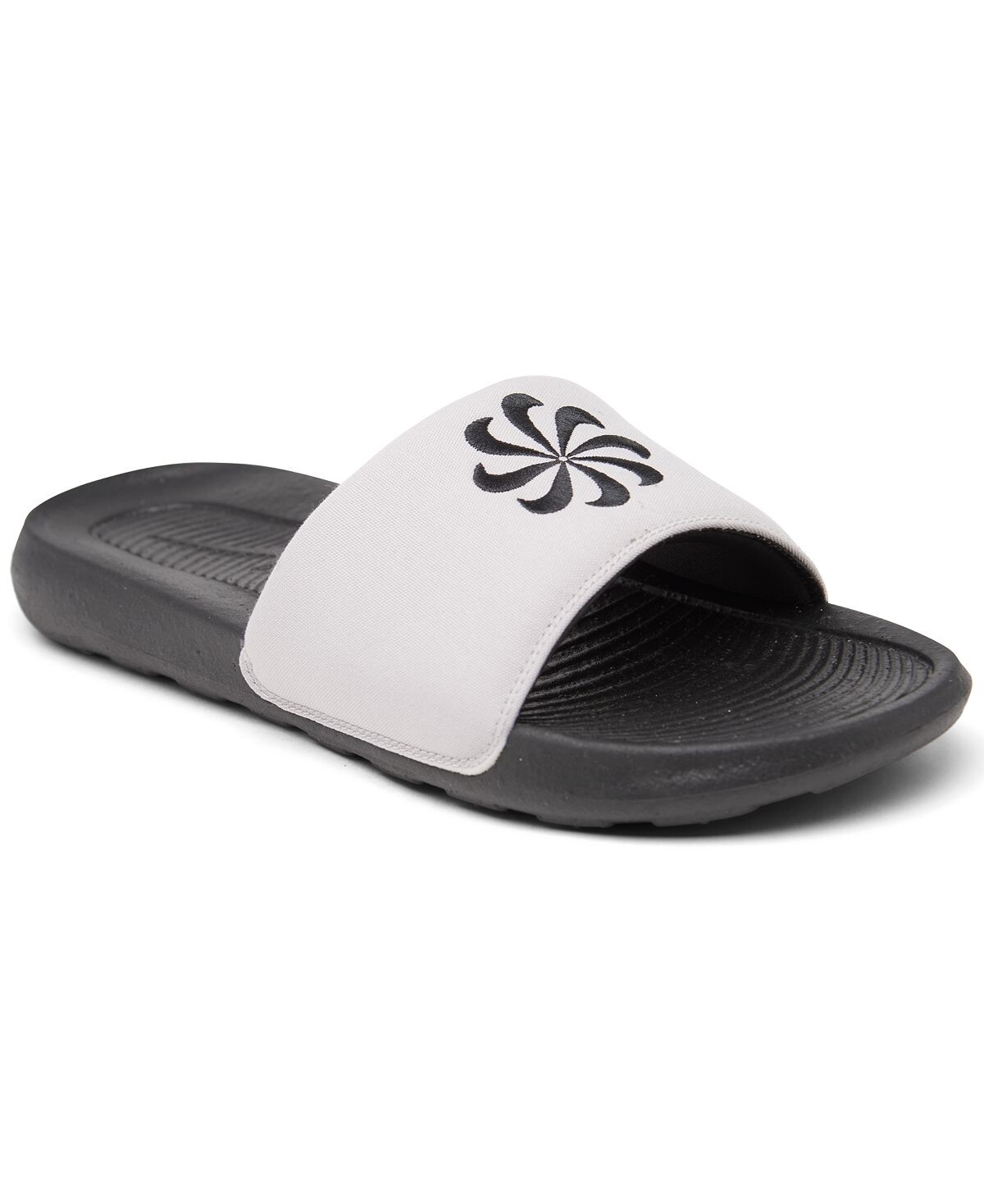 

Мужские сандалии victori one slide от finish line Nike, мульти
