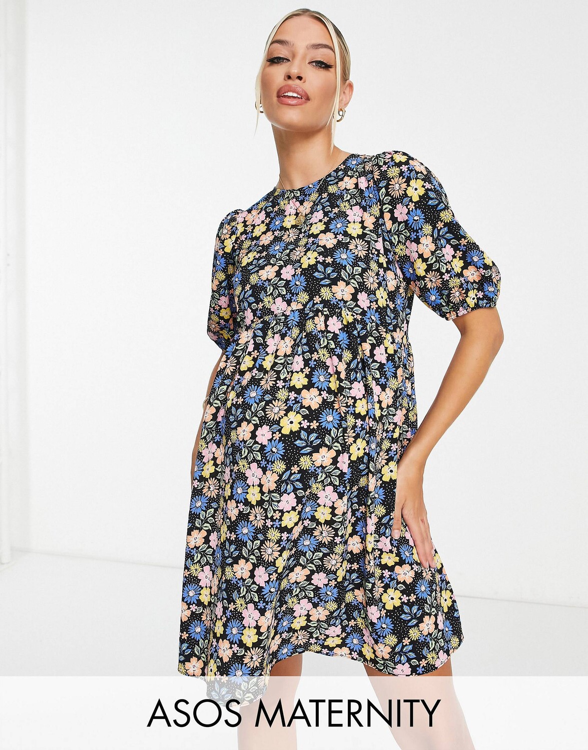 

Черное платье мини с короткими рукавами ASOS DESIGN Maternity