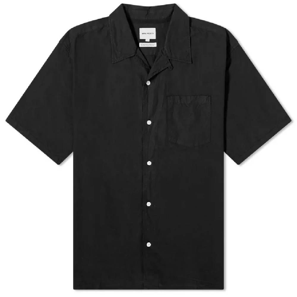цена Рубашка с коротким рукавом Norse Projects Carsten Cotton Tencel, черный