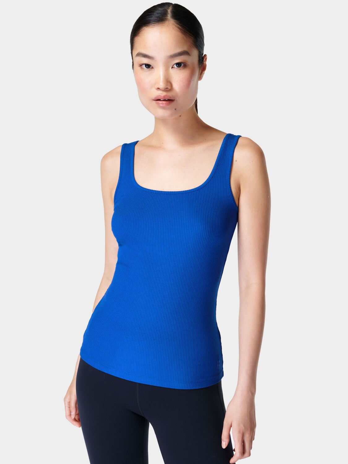 

Топ-жилет с круглым вырезом Sweaty Betty Harper, молниеносно-синий