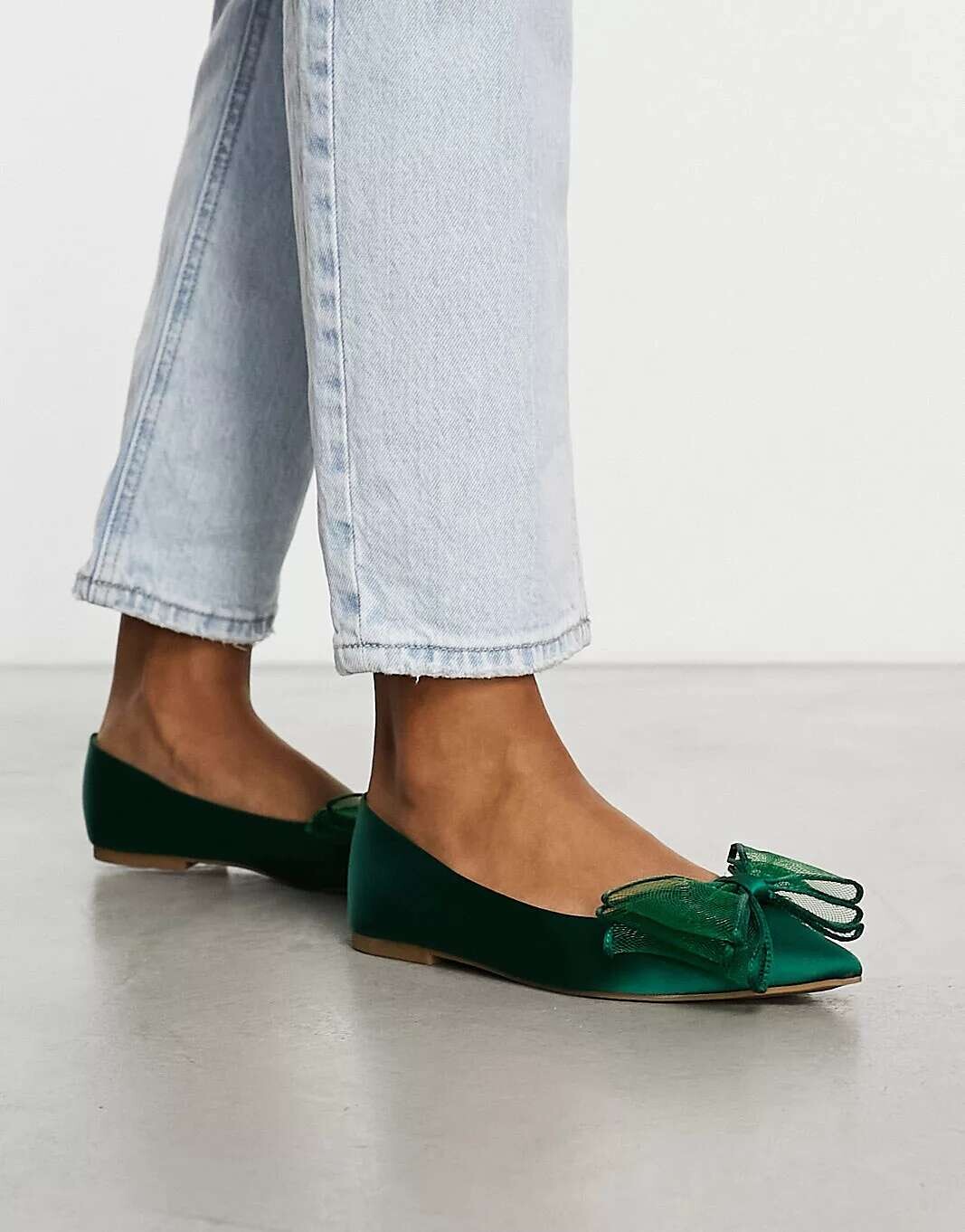 Зеленые балетки с бантом ASOS Lila