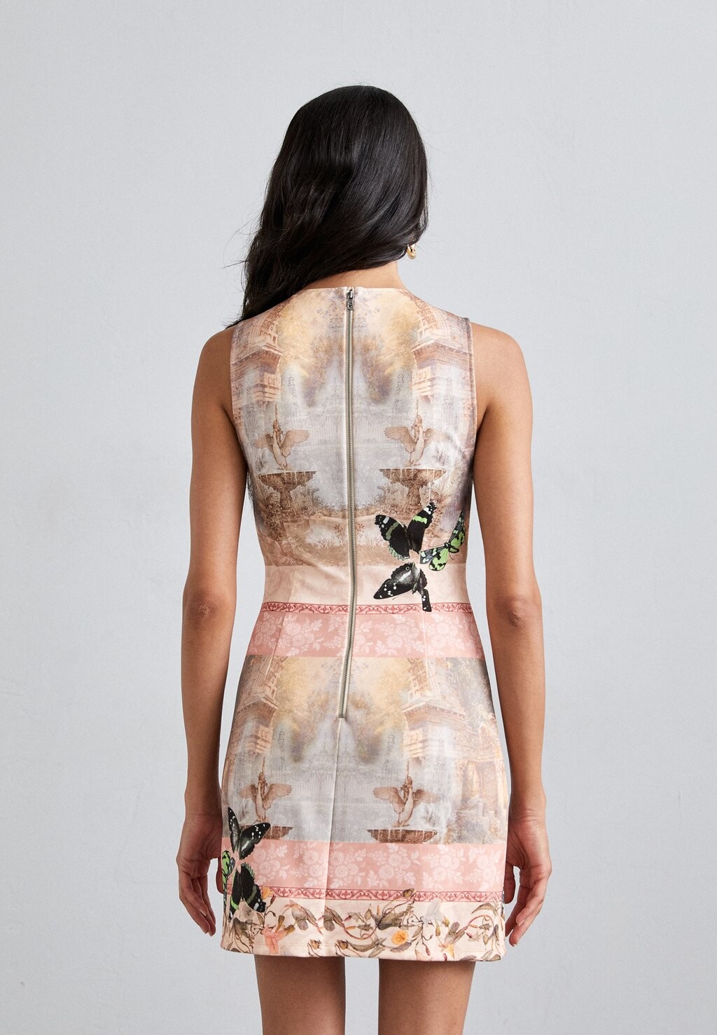 

Платье из джерси WYNELL ALINE DRESS Alice + Olivia, розовый