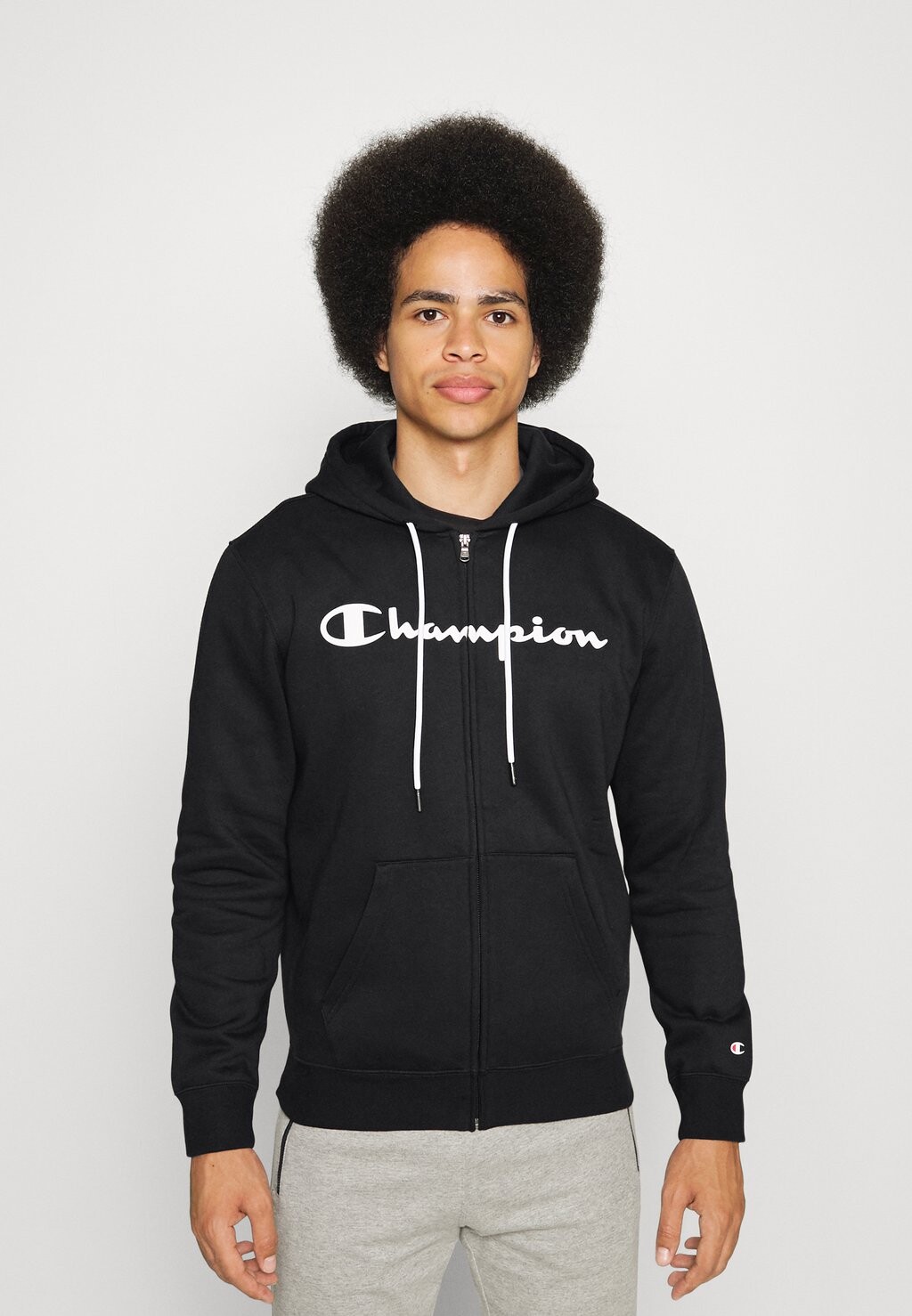 

Толстовка на молнии Champion, черный