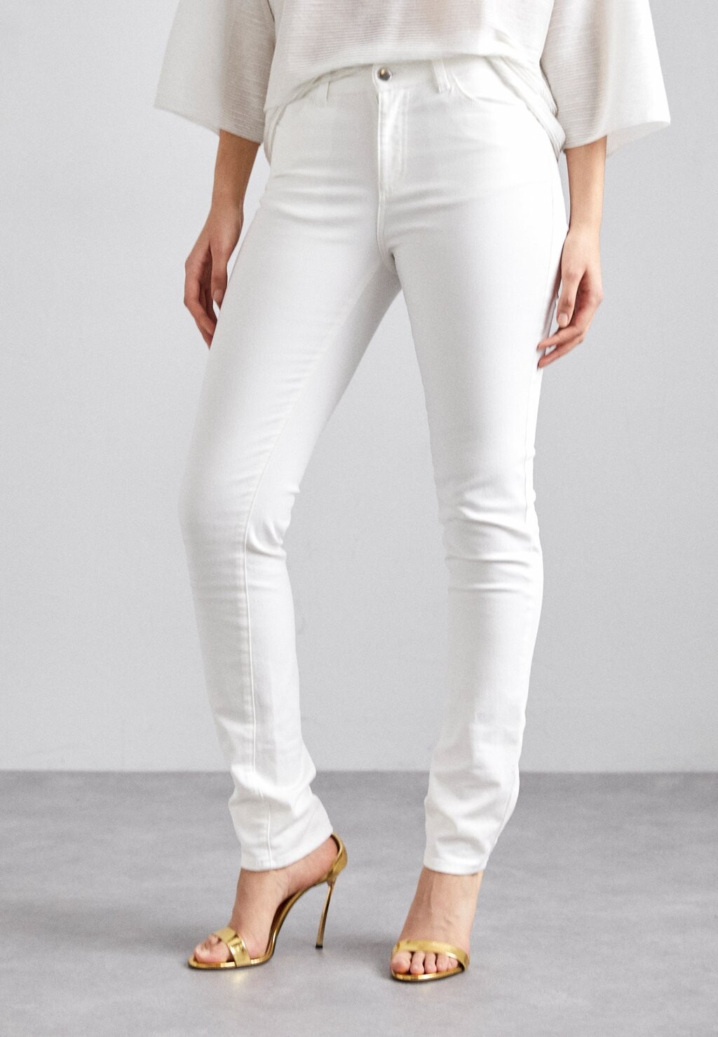 

Прямые джинсы PANT Emporio Armani, белый