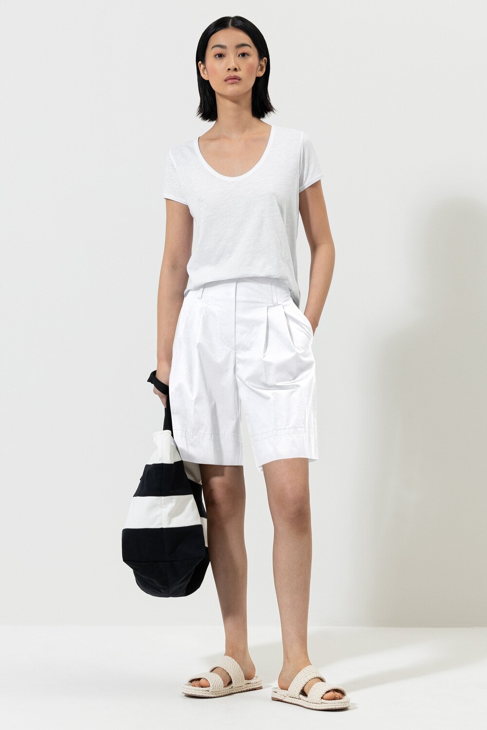 

Базовая футболка LUISA CERANO, цвет bleached white