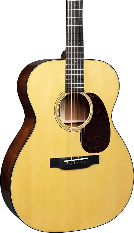 Акустическая гитара Martin 000-18 Standard Series Acoustic Guitar, Natural w/ Hard Case акустическая гитара 2023 cf martin 000 18 acoustic guitar natural