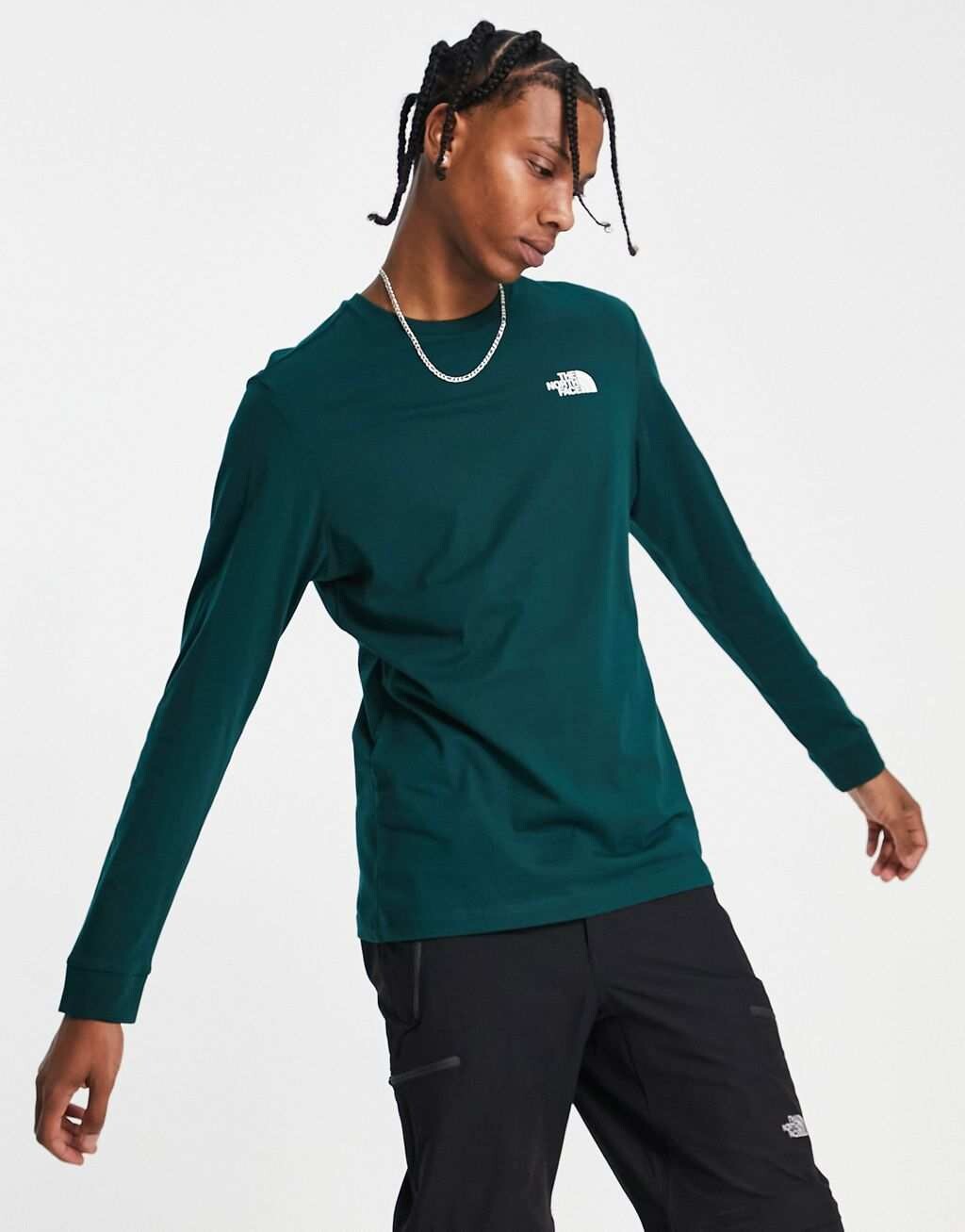 

Темно-зеленая футболка с длинными рукавами The North Face Simple Dome эксклюзивно на ASOS