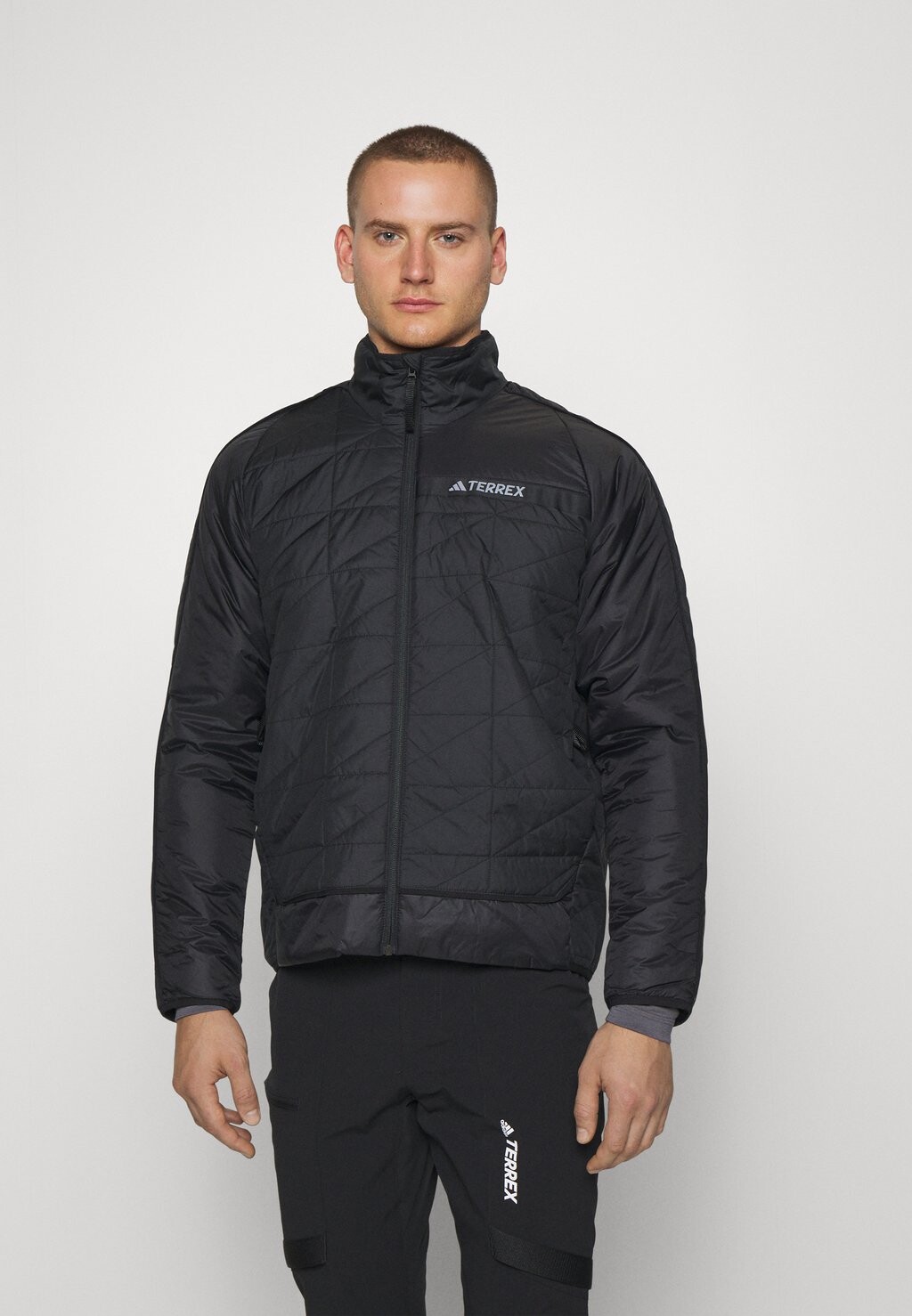 

Зимняя куртка Adidas Terrex TERREX MULTI, черный