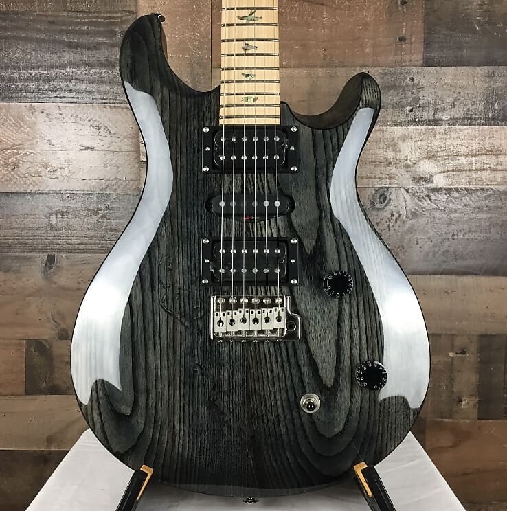 

Электрогитара PRS SE Swamp Ash Special Charcoal