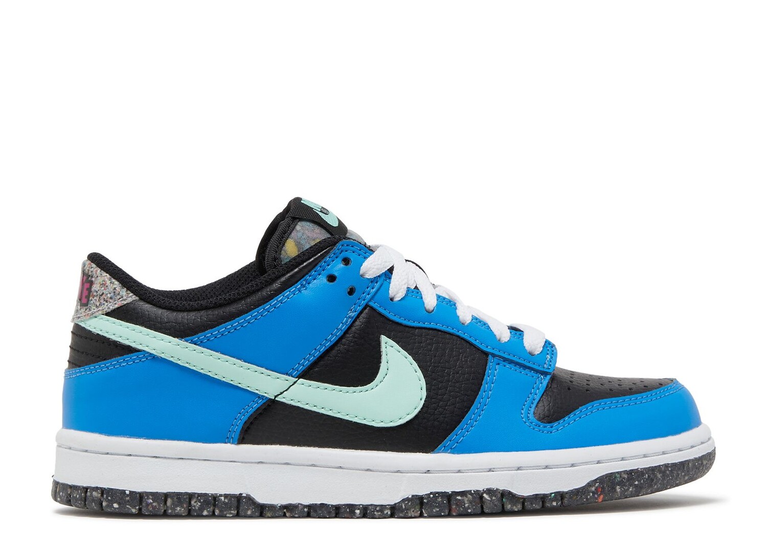 

Кроссовки Nike Dunk Low Se Gs 'Black Light Photo Blue Mint Foam', черный
