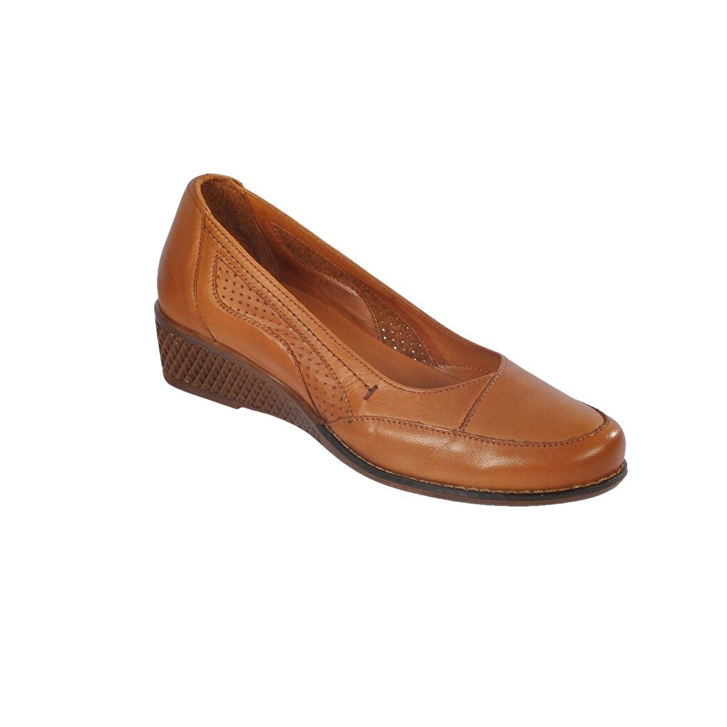 7839 Светло-коричневые женские классические туфли из натуральной кожи Voyager