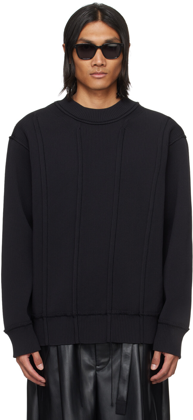 

Черный свитер из свободной нити Sacai