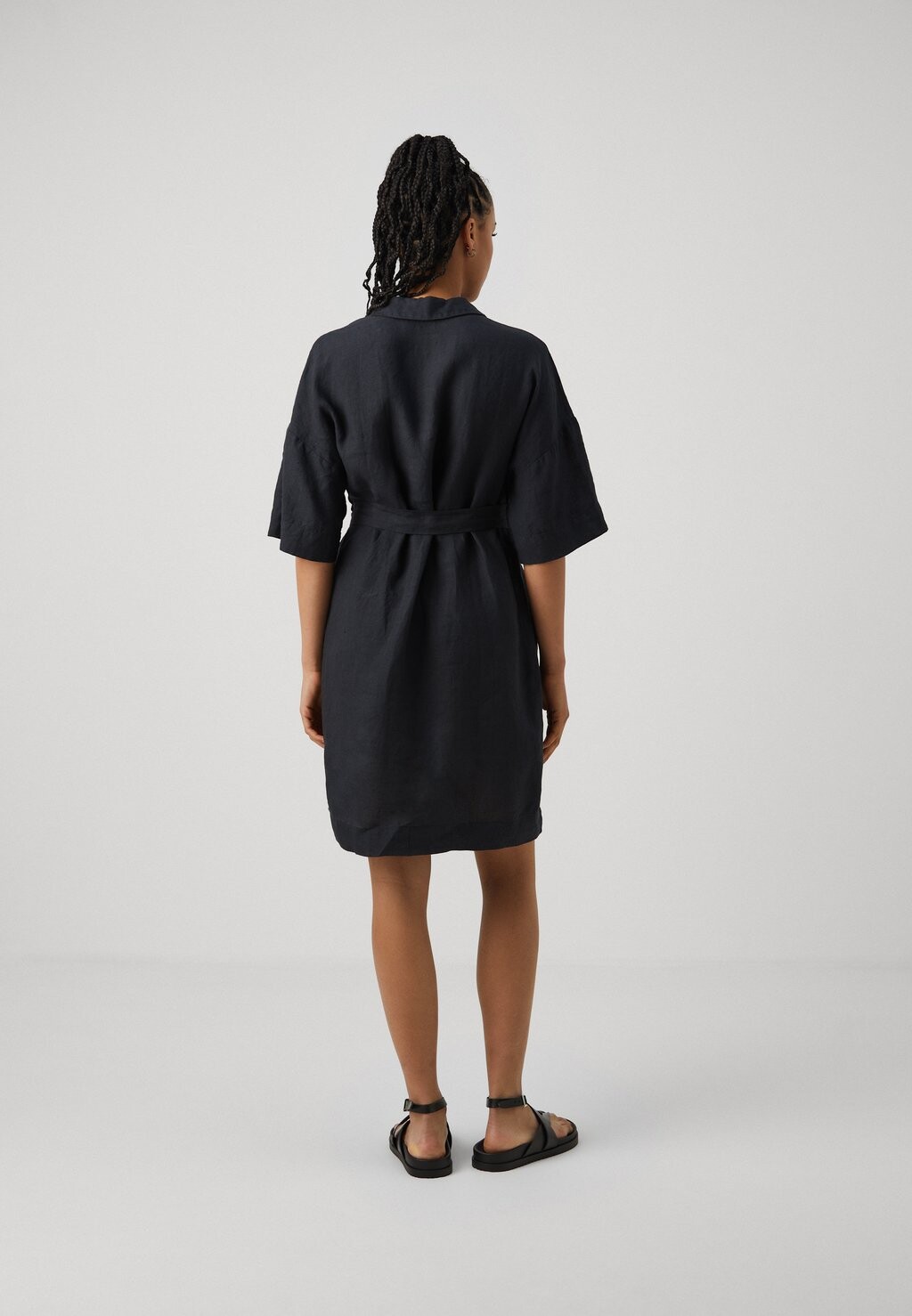 

Платье-рубашка Slflinnie 2/4 Short Shirt Dress Selected, черное