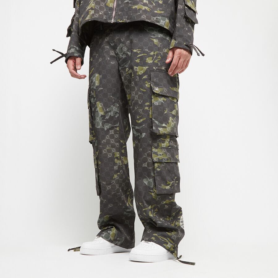 

Брюки Aether Camo Cargo Pequs, цвет green