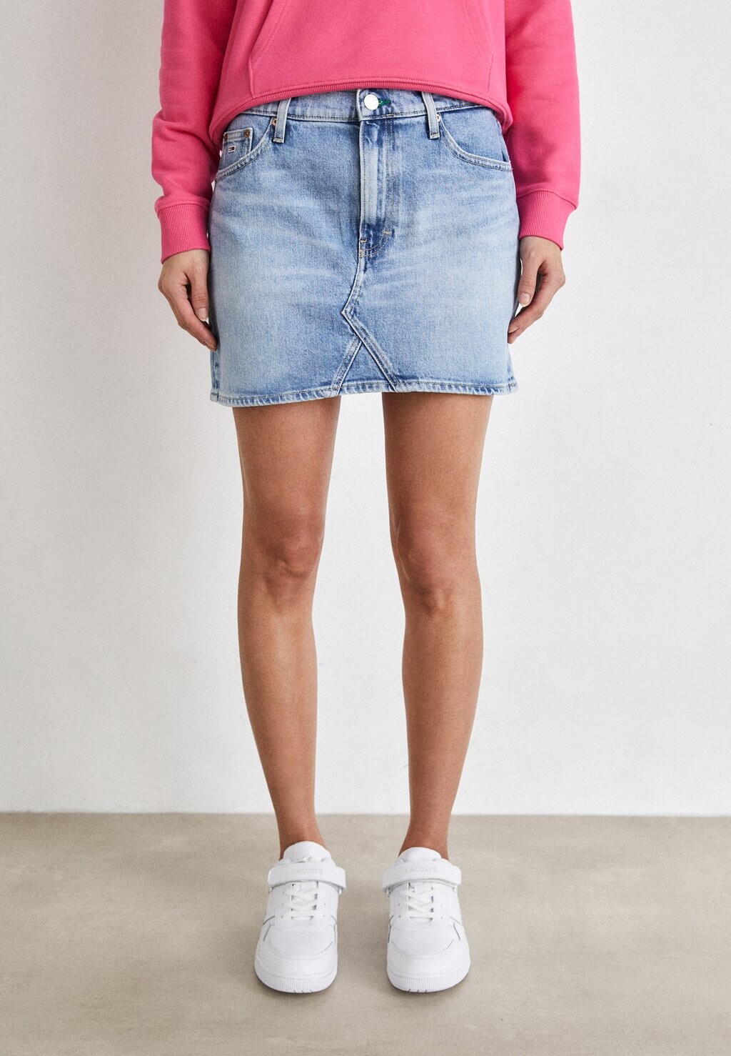 

Топ Vaquera Tommy Jeans ЮБКА IZZIE, цвет denim light