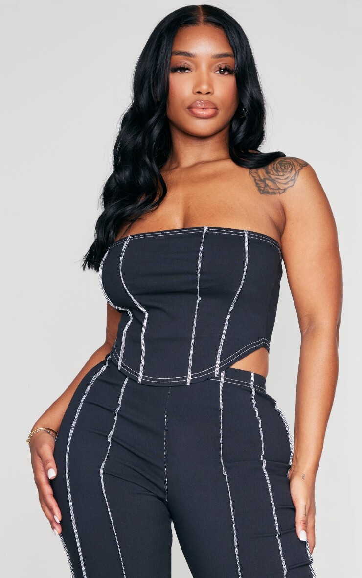 

PrettyLittleThing Черный топ-бандо с контрастными швами