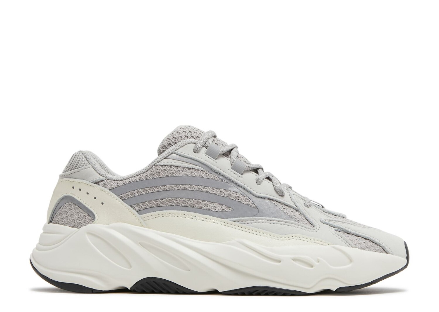 

Кроссовки adidas Yeezy Boost 700 V2 'Static', серый