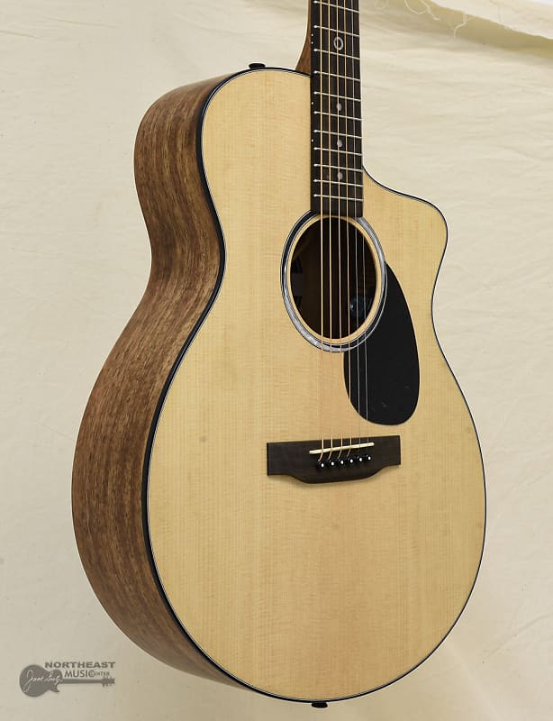 Акустическая гитара C.F. Martin Road Series SC-10e Acoustic/Electric Guitar