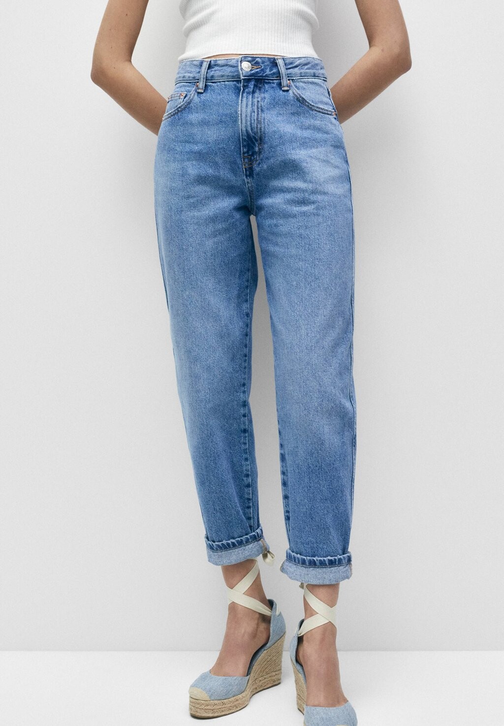 

Джинсы Tapered Fit PULL&BEAR, синий