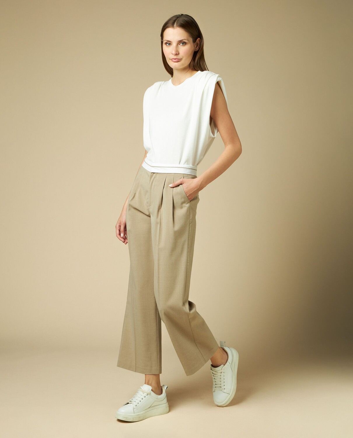 

Женские брюки из смесовой вискозы со складками NICE&CHIC, зеленый