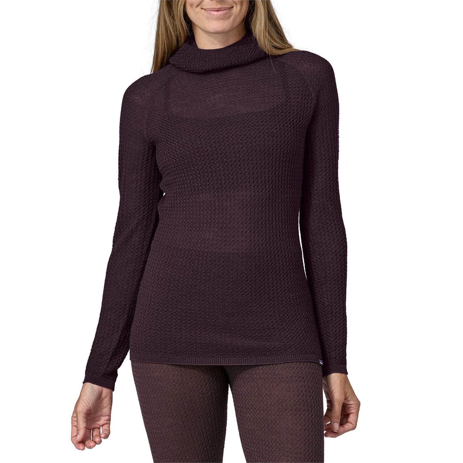 

Худи Patagonia Capilene Air, цвет Obsidian Plum