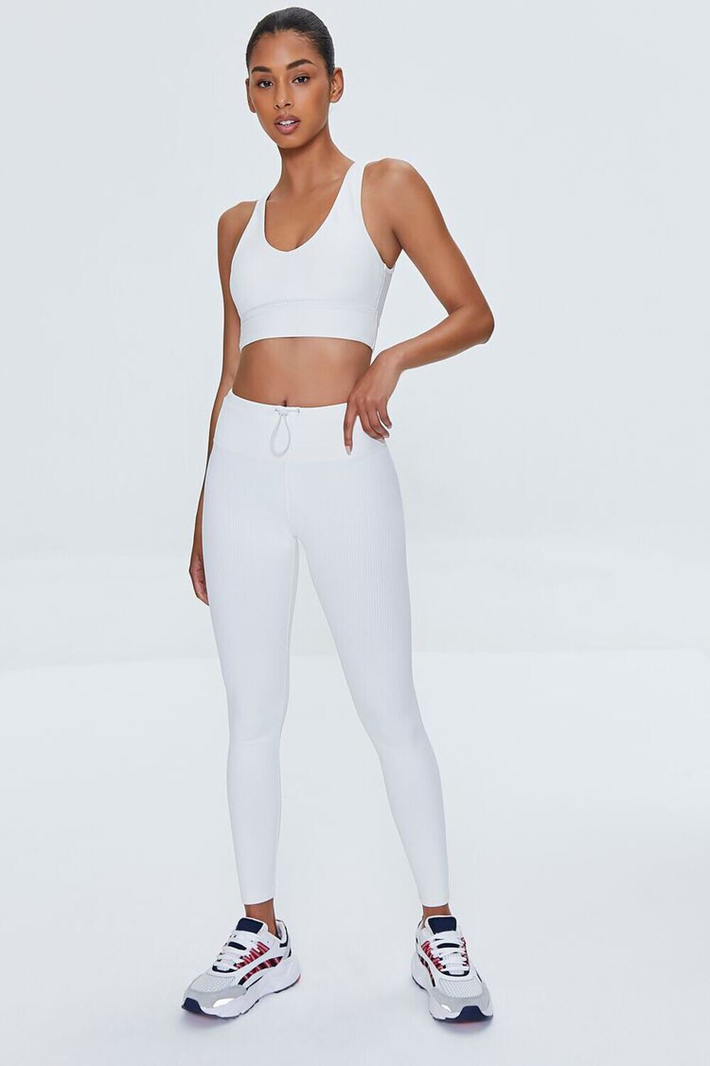 

Леггинсы Active Toggle на шнурке Forever 21, ванилла