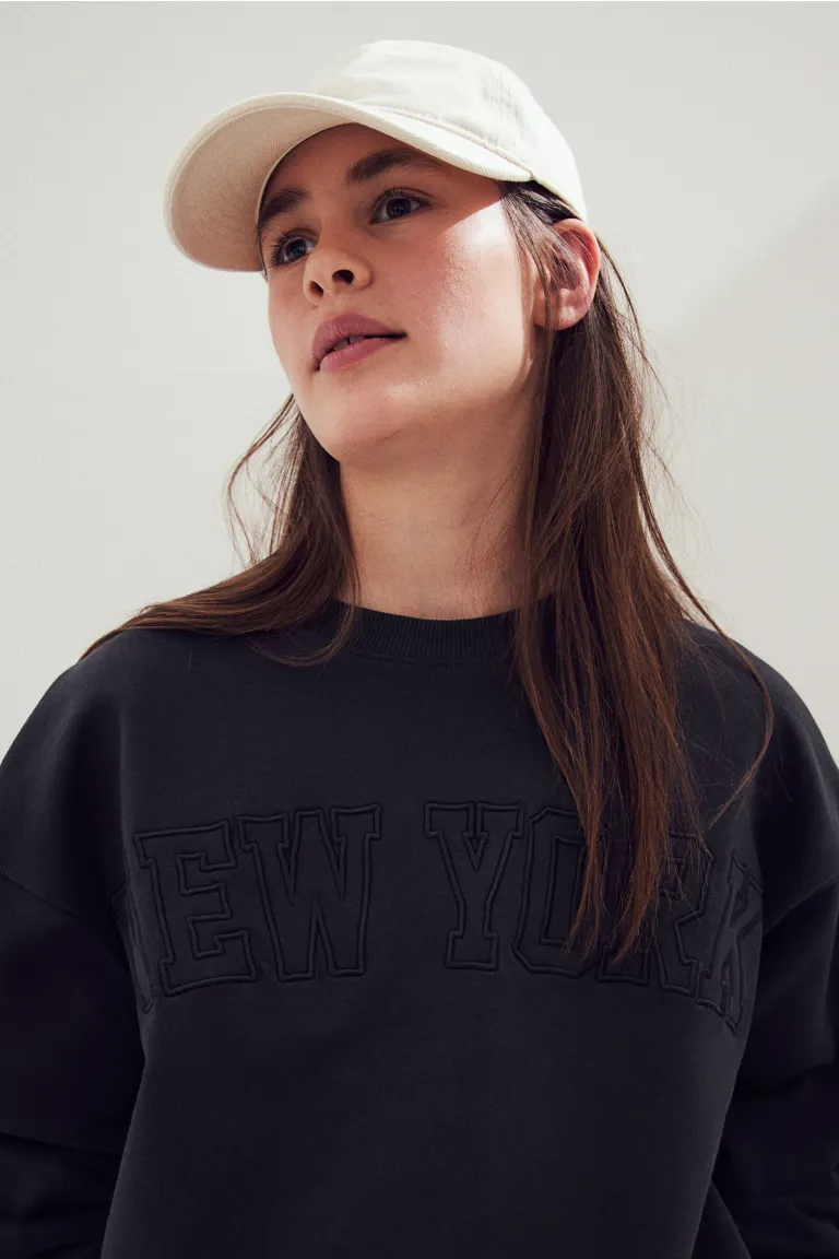 

Толстовка оверсайз с мотивом H&M, черный