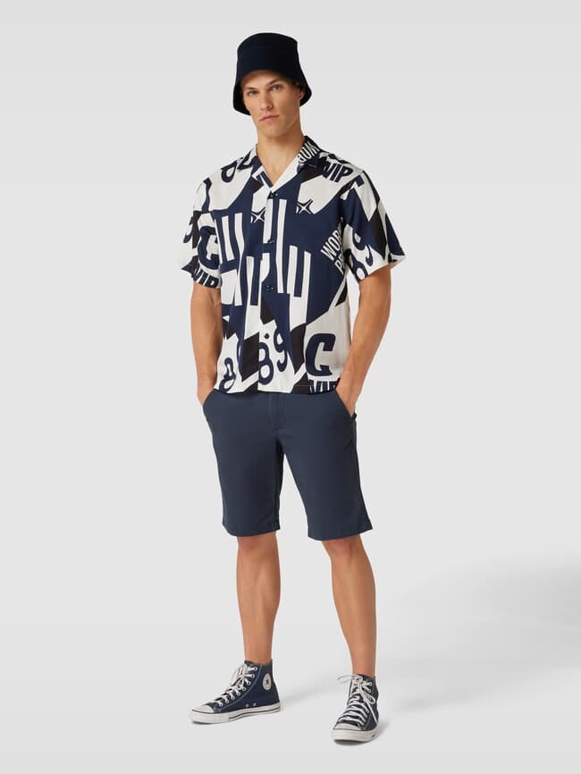 

Шорты-бермуды с французскими карманами, модель DAVE Jack & Jones, темно-синий