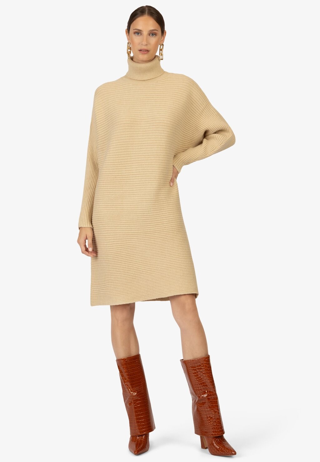 

Трикотажное платье Kraimod, цвет beige