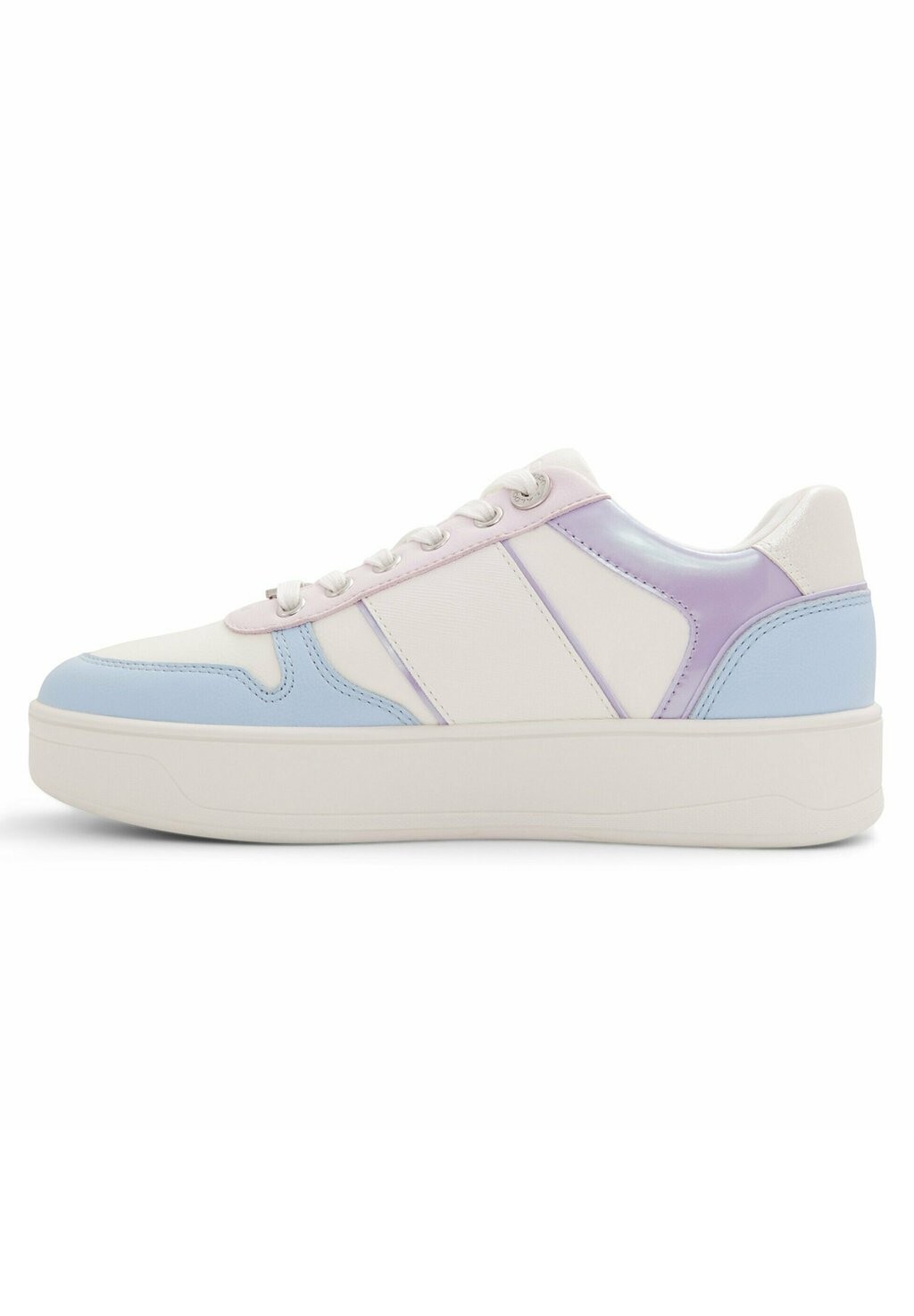 

Кроссовки ALDO