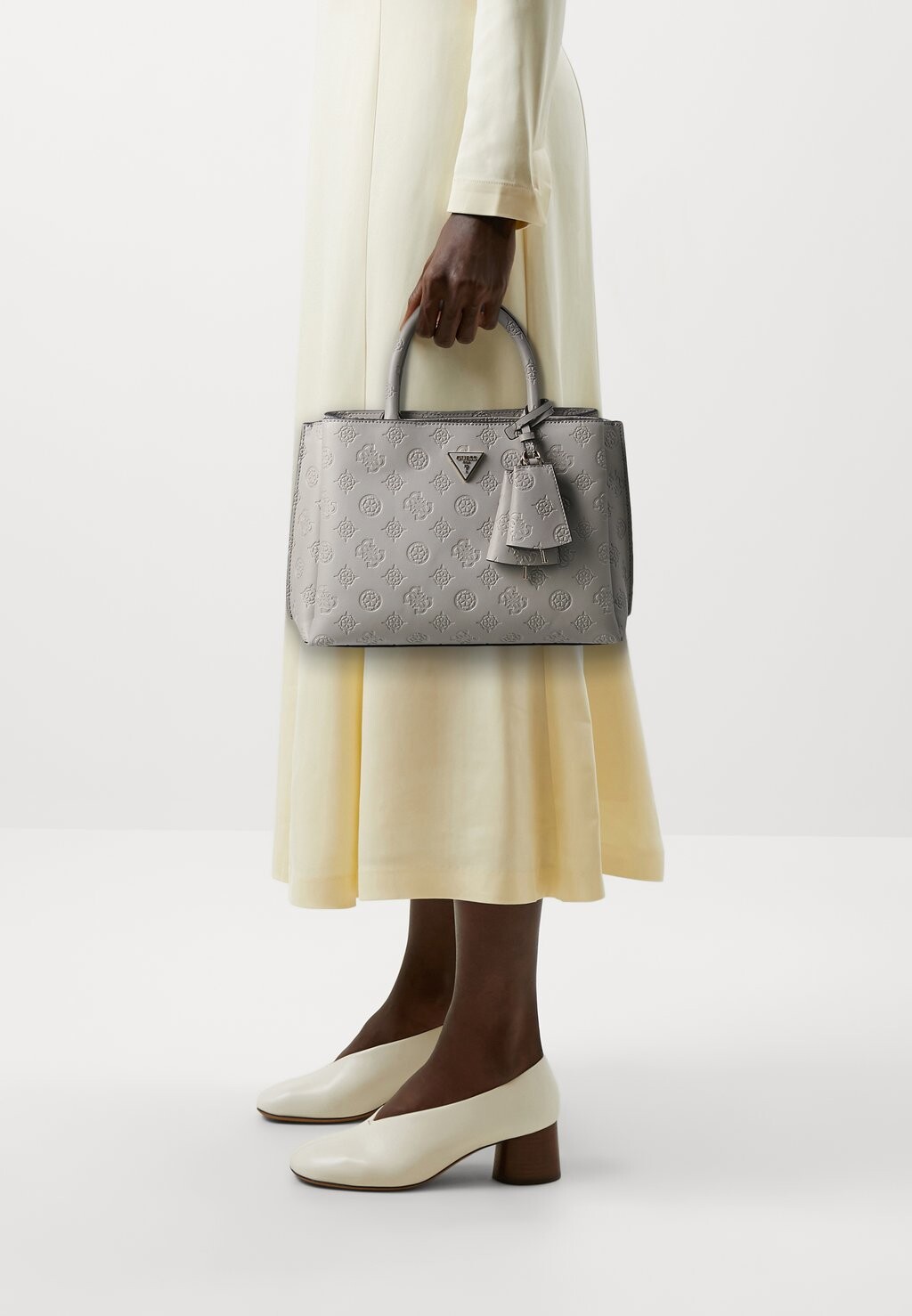

Сумка JENA Guess, цвет taupe