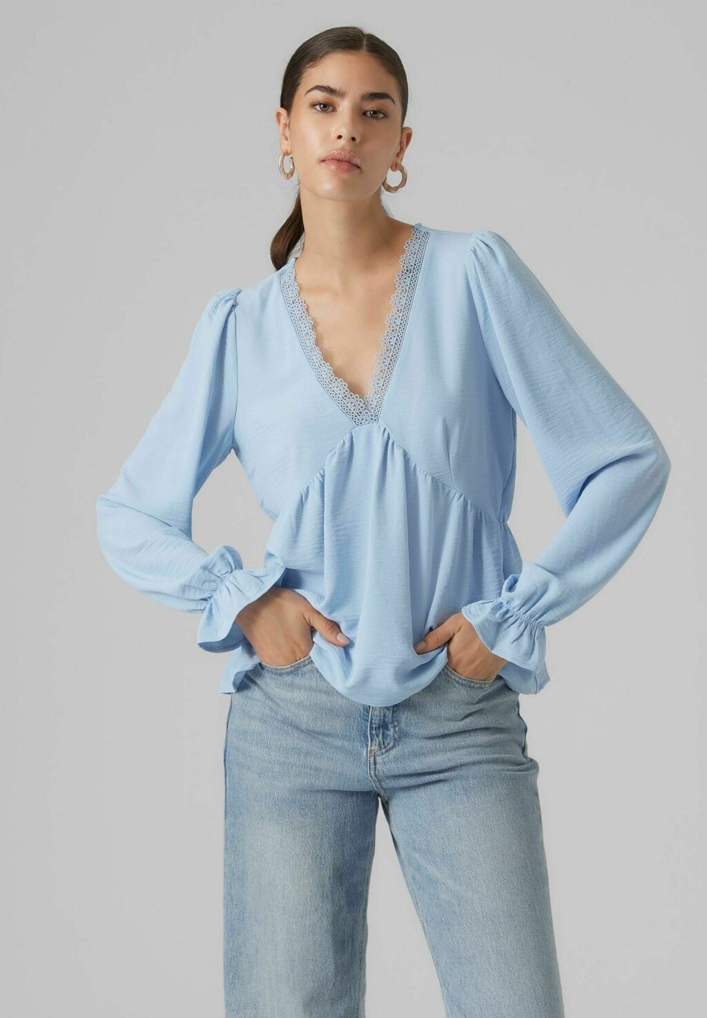 

Блузка Vero Moda, синий