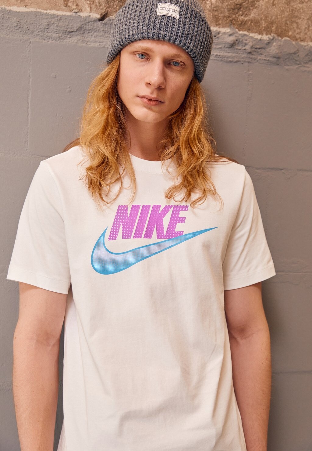 

Футболка с принтом TEE FUTURA Nike, белая