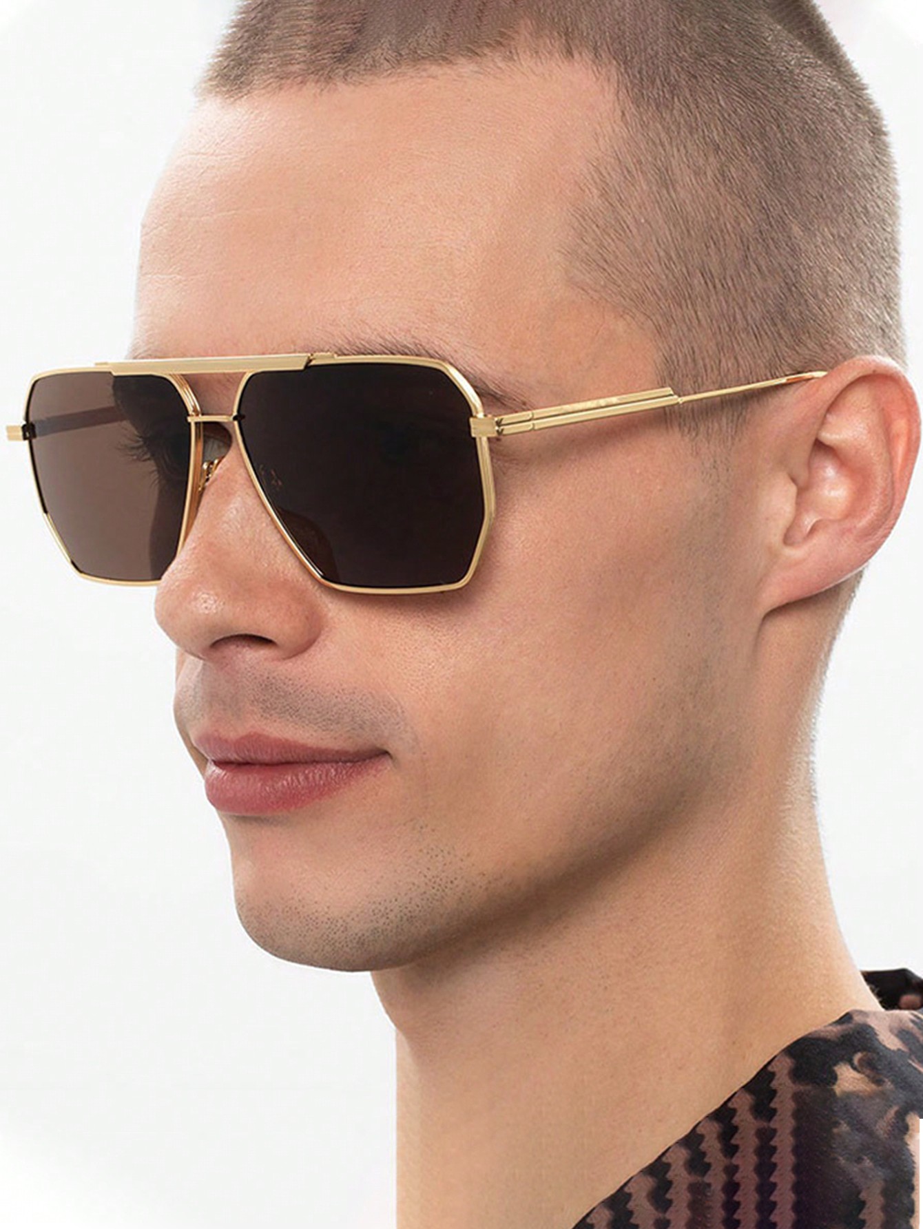 Солнцезащитные очки Y2k в квадратной оправе металлического цвета с двойными лучами солнцезащитные очки zara square коричневый