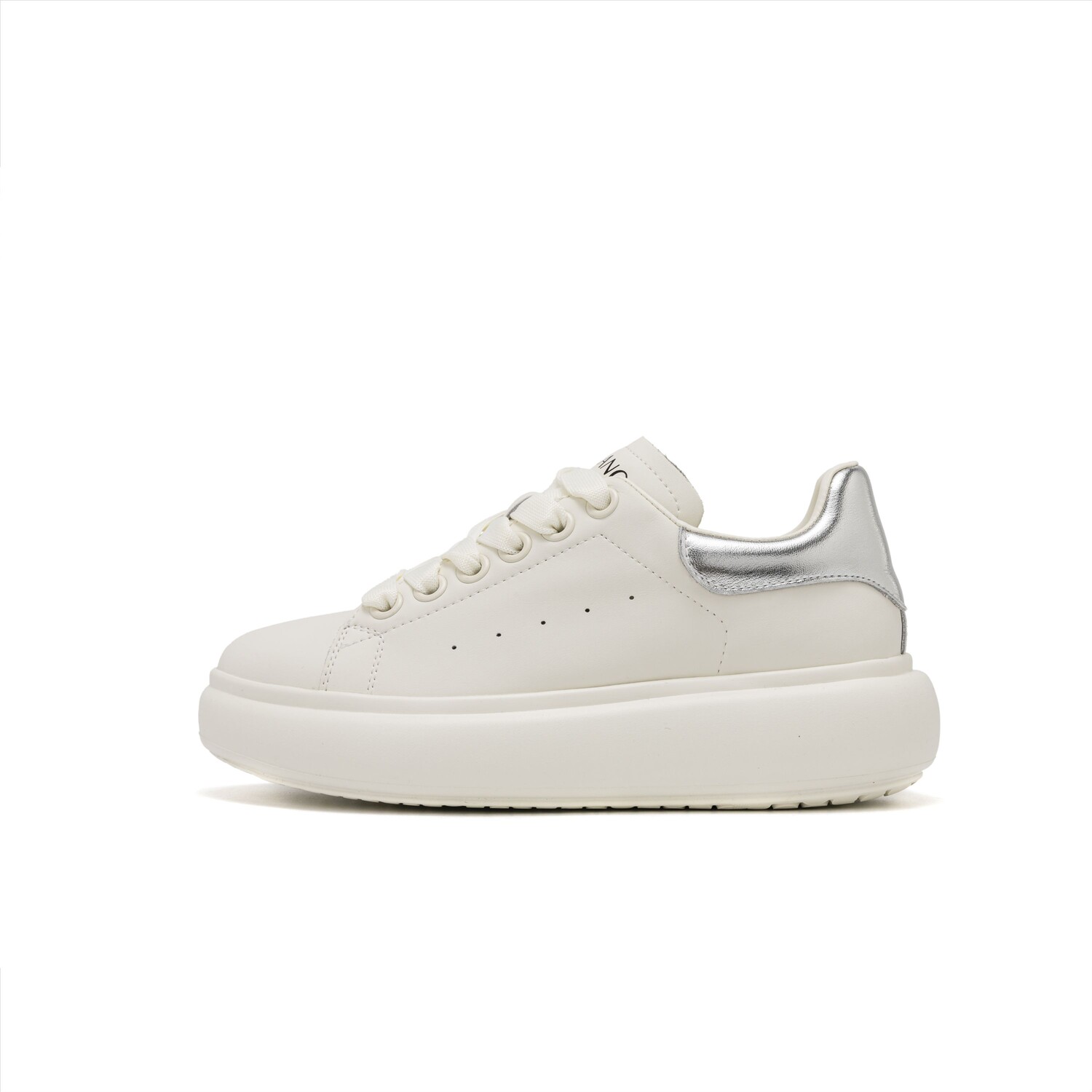 

Кеды, скейтборд обувь женская низкая Aokang, цвет Off White/Silver