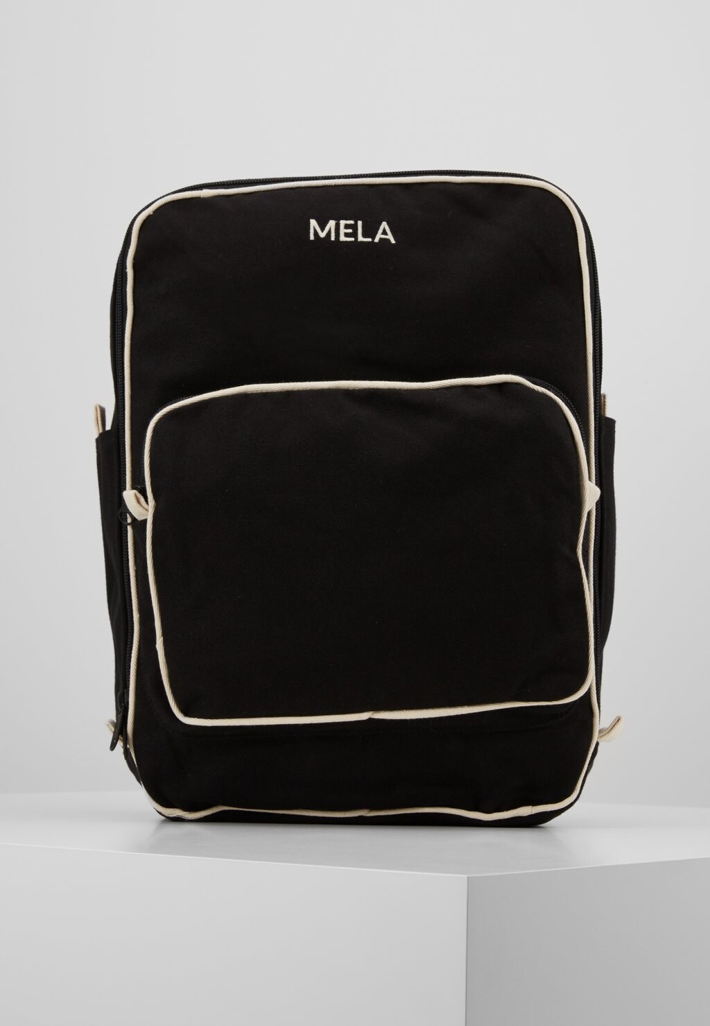 

Рюкзак MELA