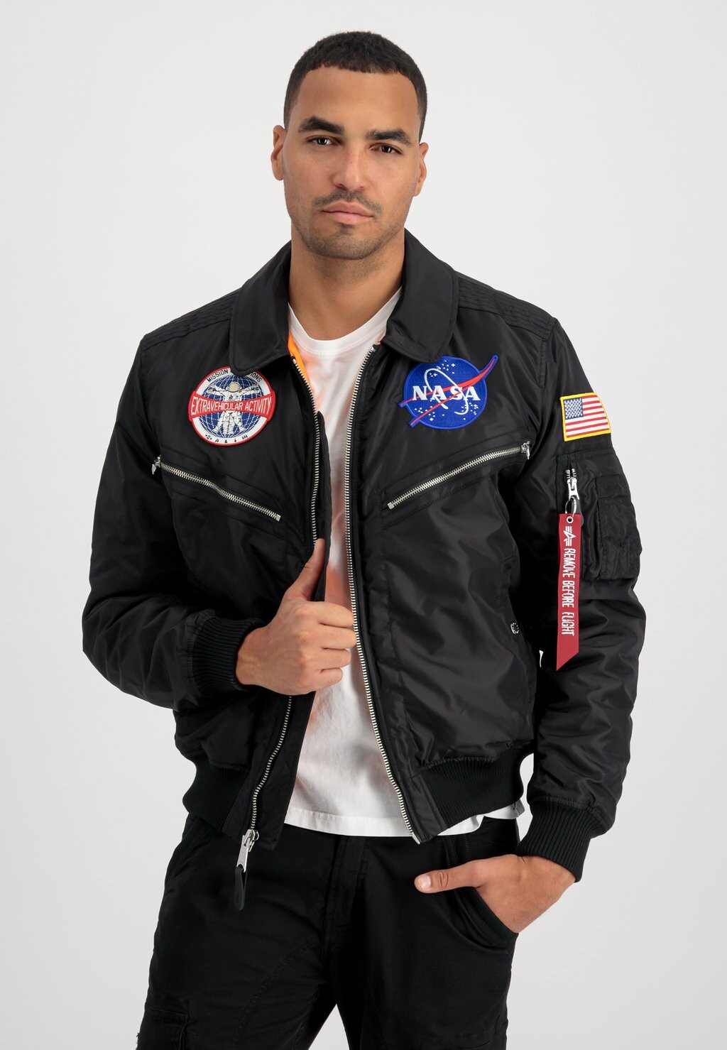 

Куртка Alpha Industries FLIGHT SPACEWALK, черный