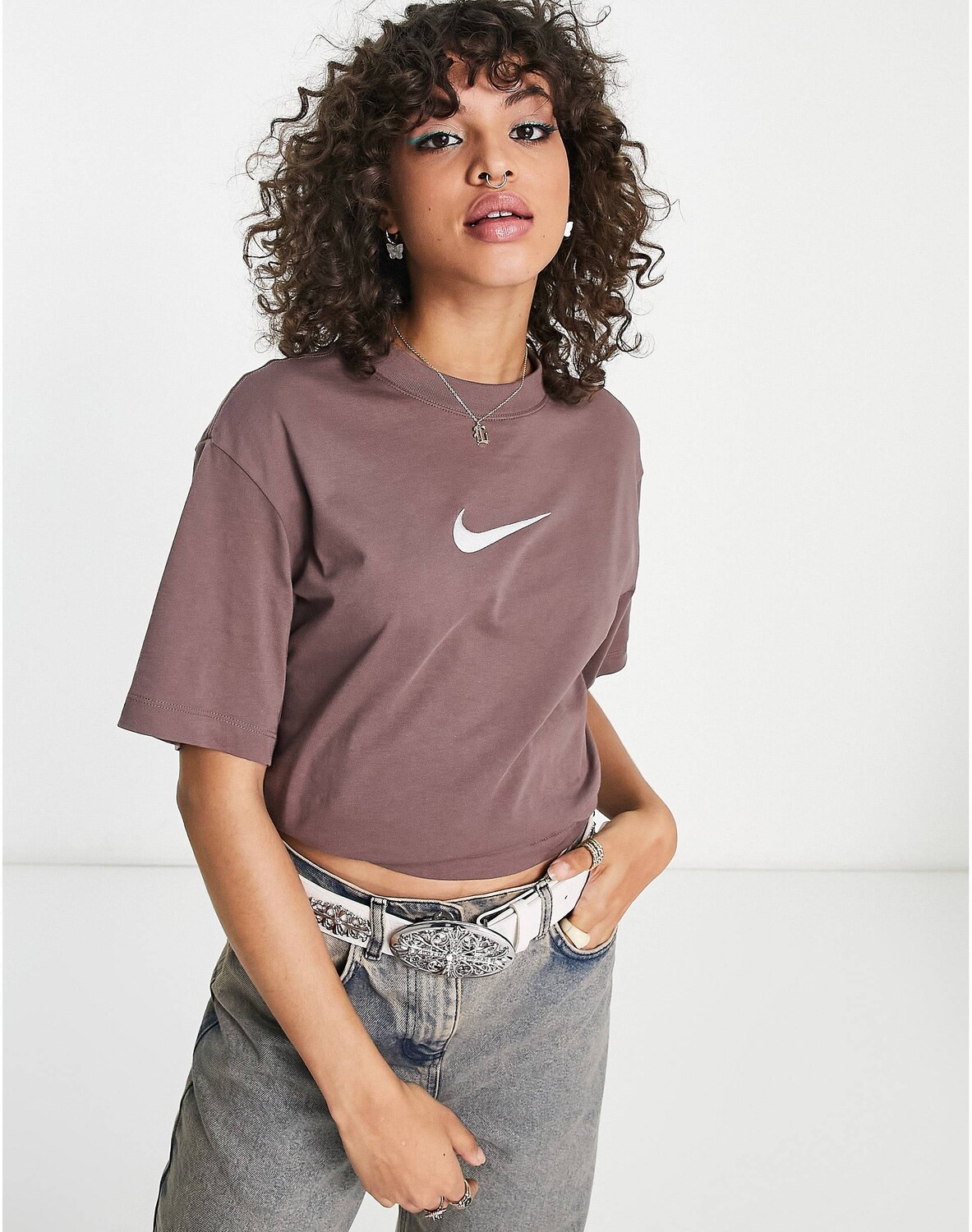 

Сливовая футболка Nike Midi Swoosh, Коричневый