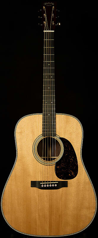 

Акустическая гитара Martin Guitars D-28E Modern Deluxe