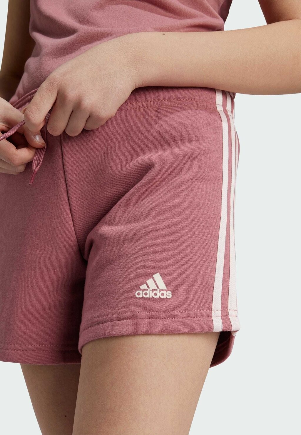 

Спортивные шорты adidas Performance, preloved малиновый песочно-розовый