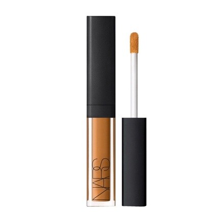 

Сияющий кремовый консилер оттенка Truffle Medium Dark 2,75 Travel Size Authentic, Nars