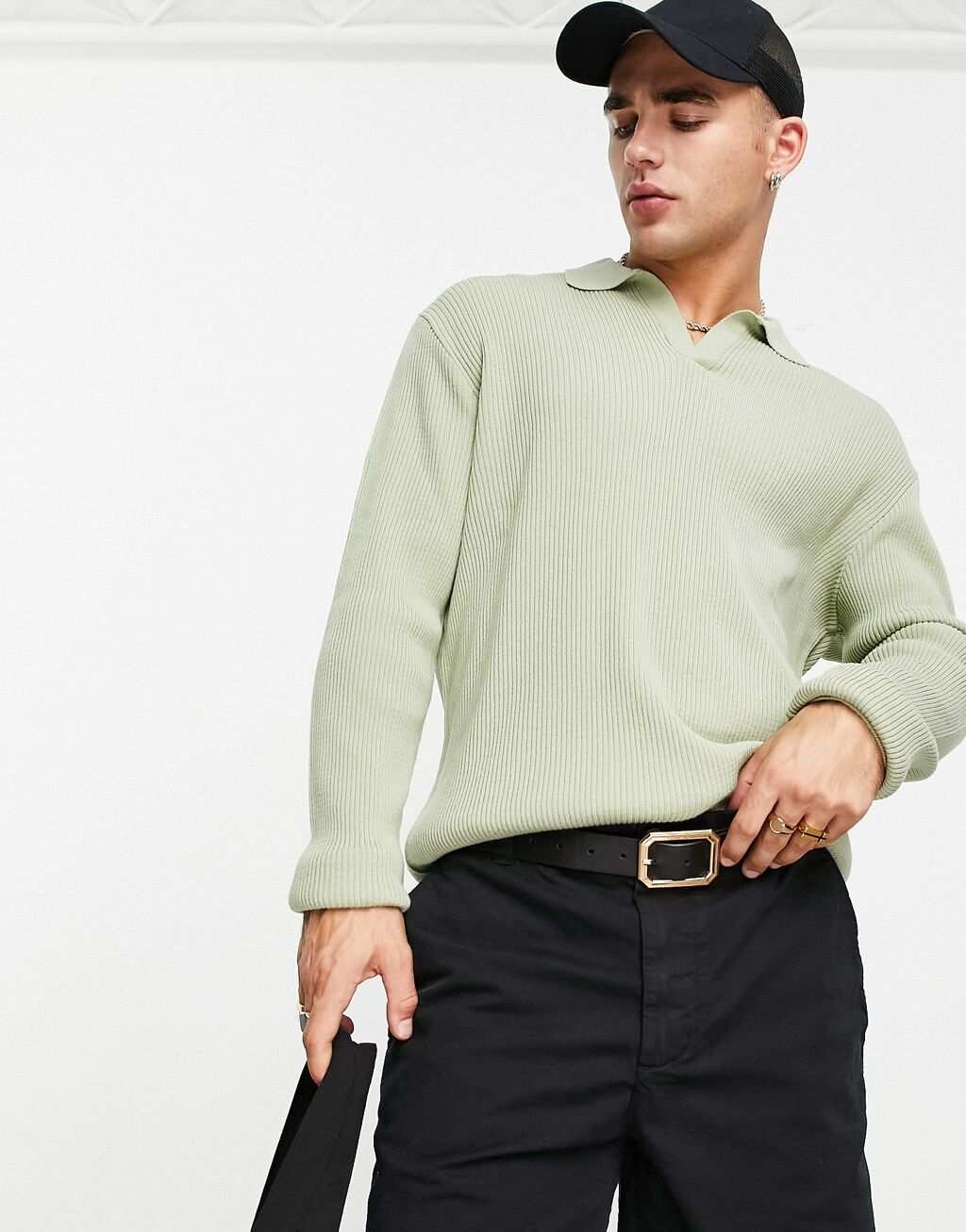 

Светло-зеленый свободный джемпер в рубчик с вырезом на горловине ASOS DESIGN