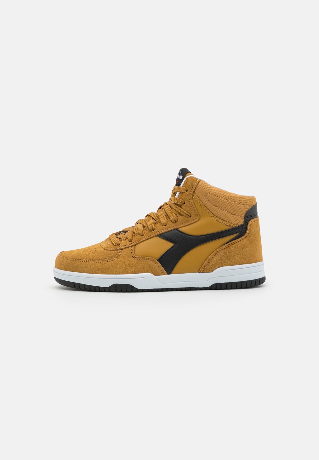 

Высокие кроссовки Diadora