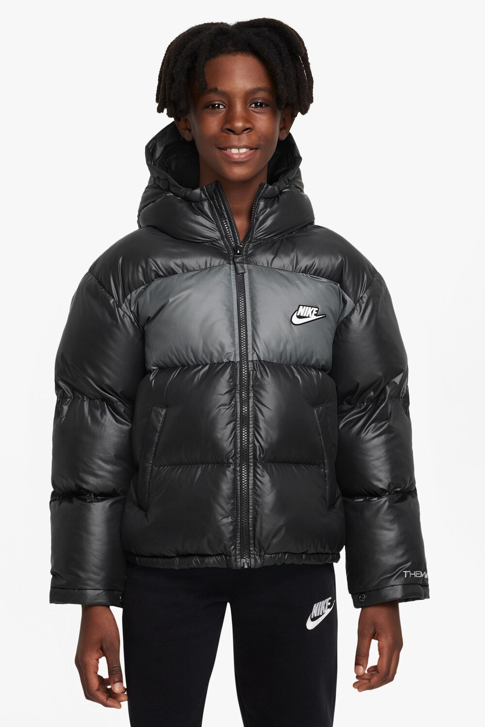 

Thermafit изолирующая водонепроницаемая куртка с капюшоном Nike, черный